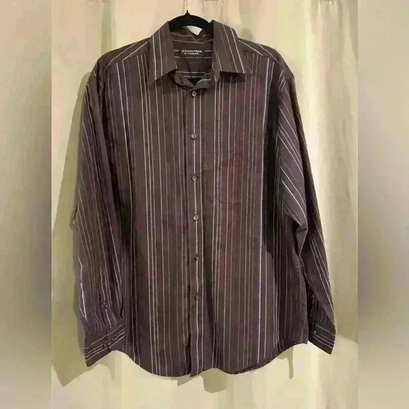 Men’s Purple Roundtree & Yorke Button Down - Picture 1 of 5